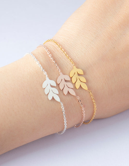 Load image into Gallery viewer, Delicate Stainless Steel Chain Gold Charm Bracelet