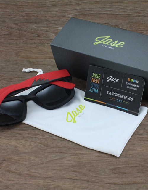 Load image into Gallery viewer, Jase New York Avery Sunglasses in Fire Red