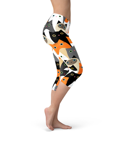Womens All Over Print Cats Capri Leggings